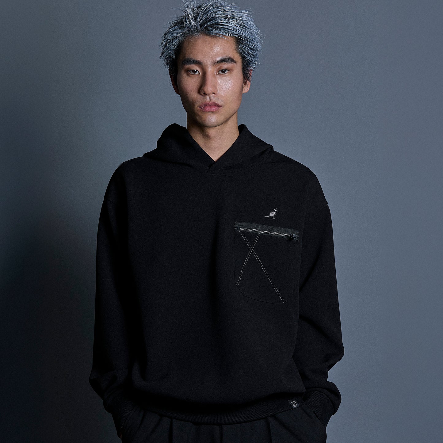 ZIP POCKET HOODE
